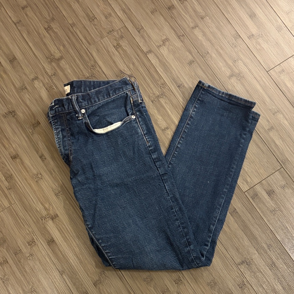 GAP Men's Dark Blue Slim Jeans